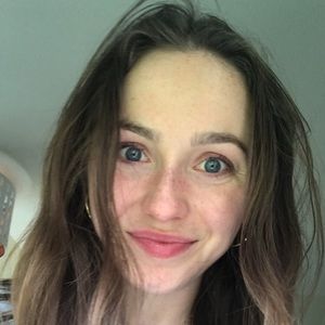 Meet your Posher, Ava